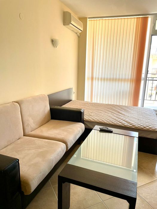 Продава се Едностаен апартамент в к.к. Св.Св. Константин и Елена - 35 кв.м за 1237 €/кв.м - Снимка #3