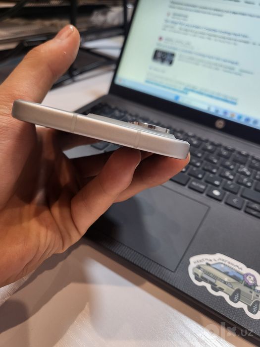 HONOR 600 LITE kafolati bilan Holati yangi document bilan