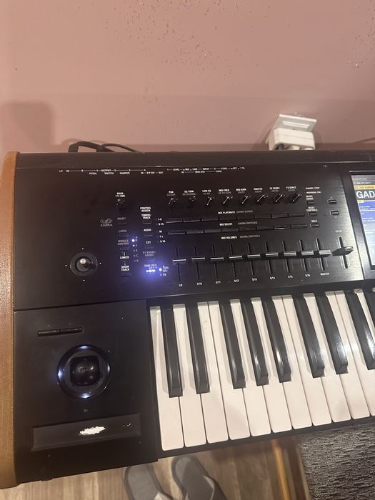 Корг korg kronos 2 61 keys