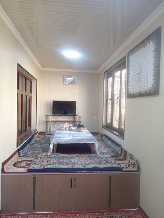 Продаётся 4-комнатная квартира 40-лет