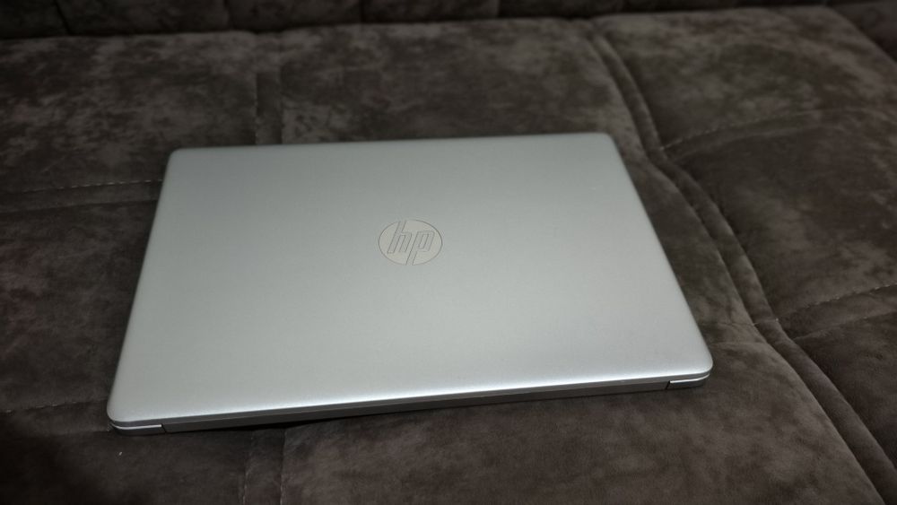 Hp Notebook xotira 250 gb operativ xotira 8 gb
