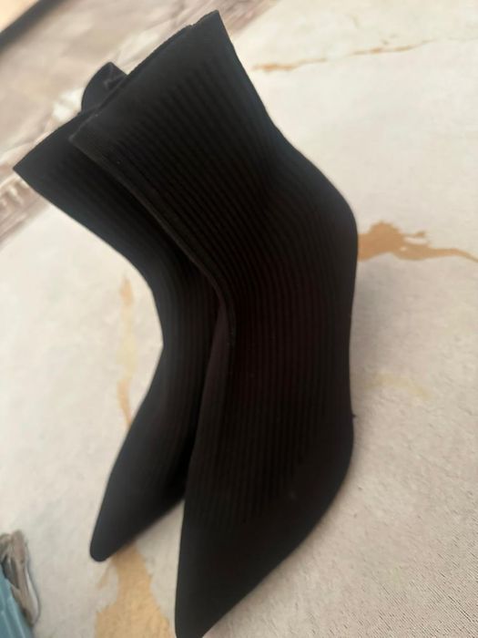 Обувь женская стильная