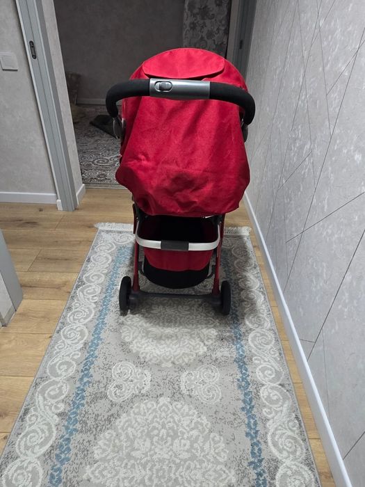 Детская коляска Chicco прогулочная