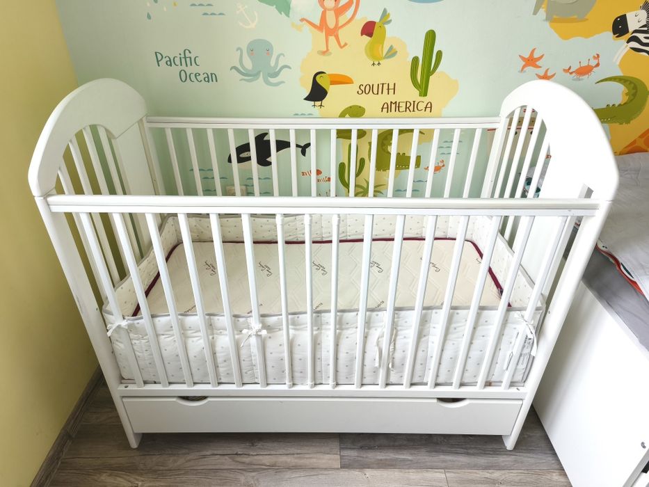 Бебешка кошара с матрак Pierre Cardin