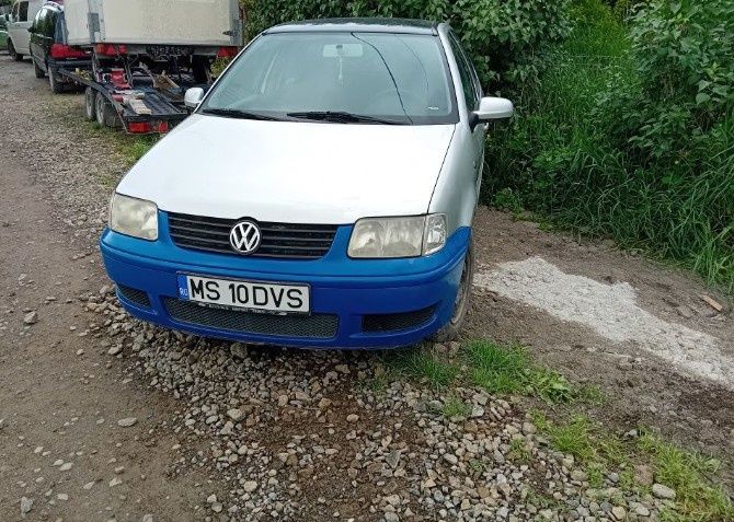VOLKSWAGEN Polo 2001 — imagine 3