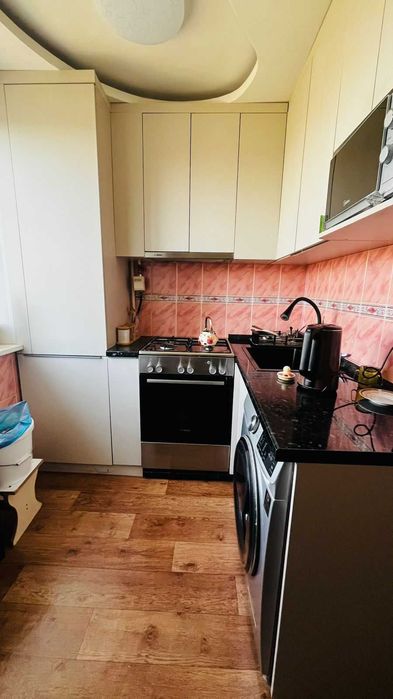 Продам 3комн квартиру на 14мкр