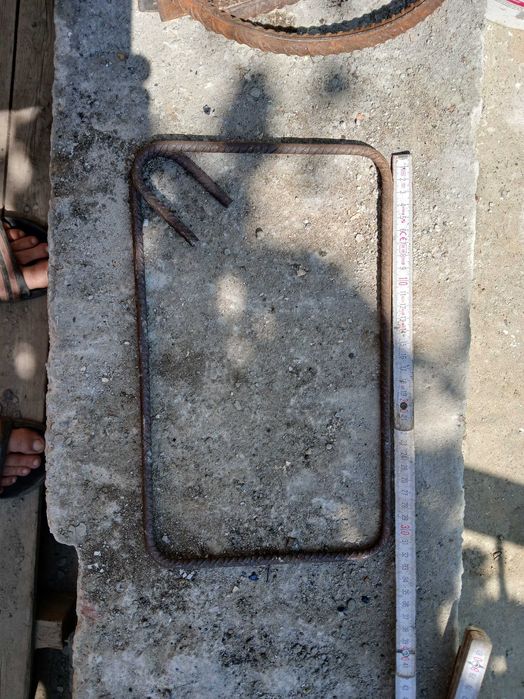 Vand etrieri constructii 0,8 striat 32×20 aprox 400buc