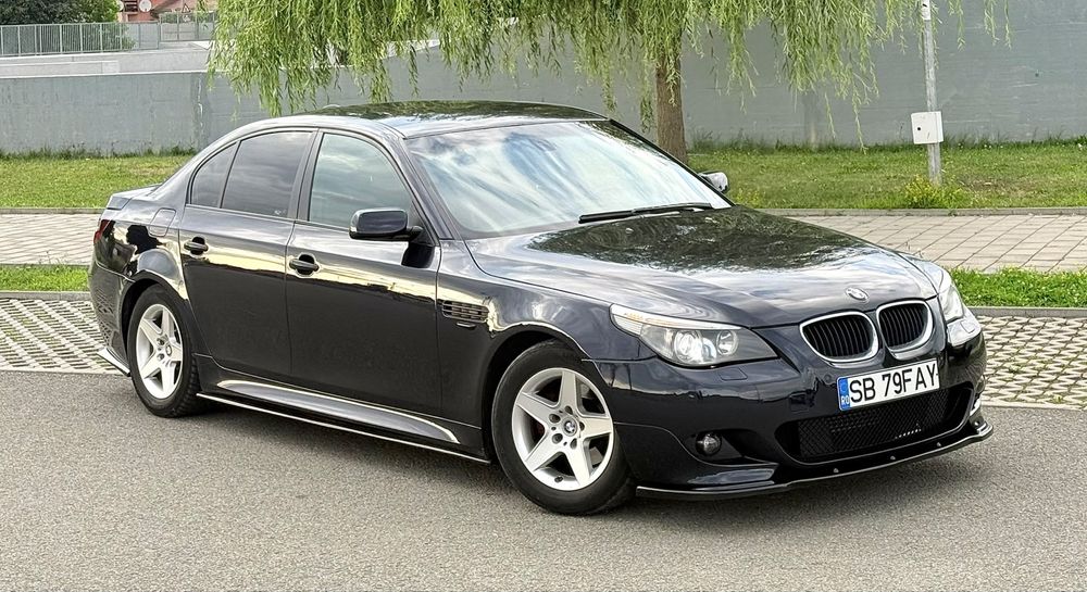 Vand sau schimb bmw e60 pachet M