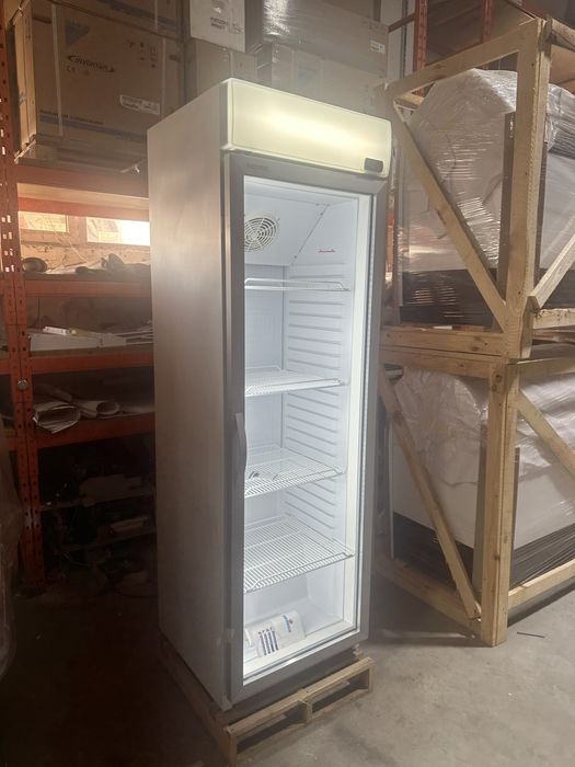 Vitrina verticala refrigerare / 62 cm / NOU / AHT