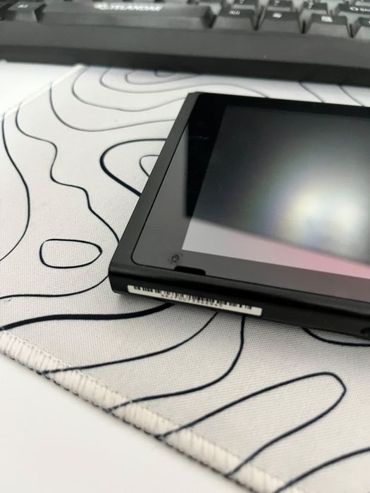 Vând Nintendo Switch f bun!