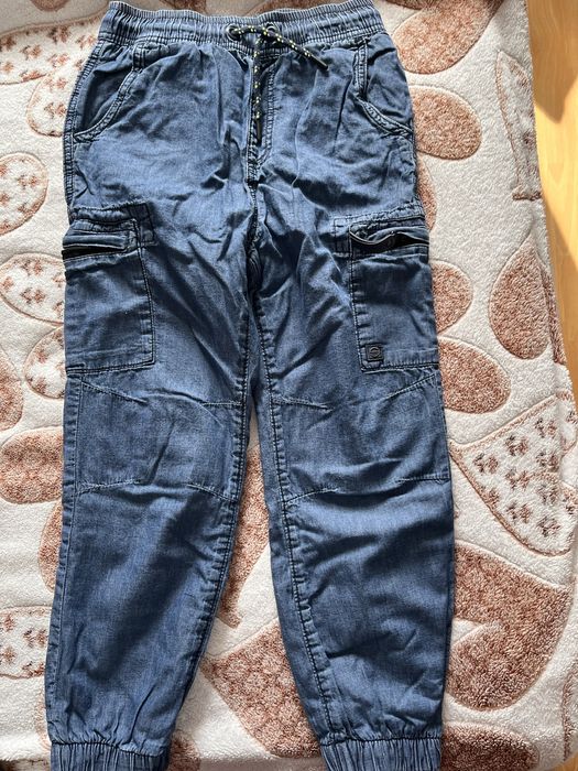 Pantaloni dublati Jogger marimea 134