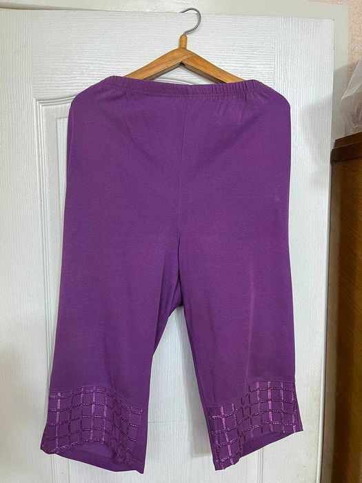 Женский костюм. Блузка и бриджи