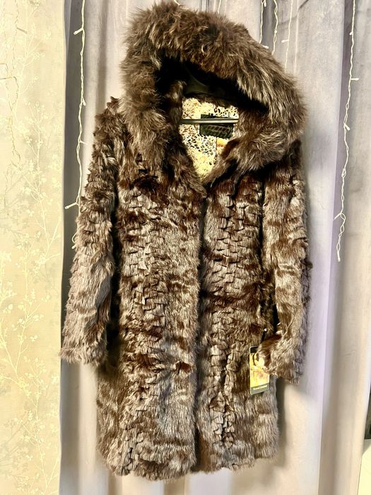 Продам Новую шубу кролик