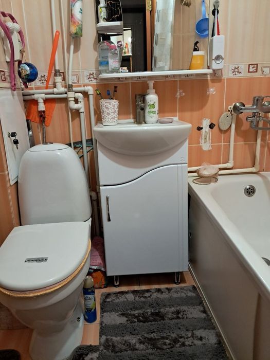 Продам двухкомнатную квартиру.