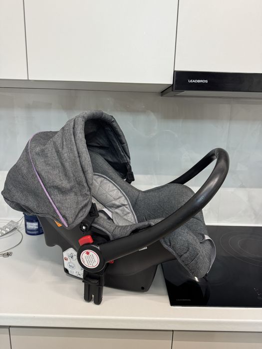 коляска 3 в 1 с автолюлькой