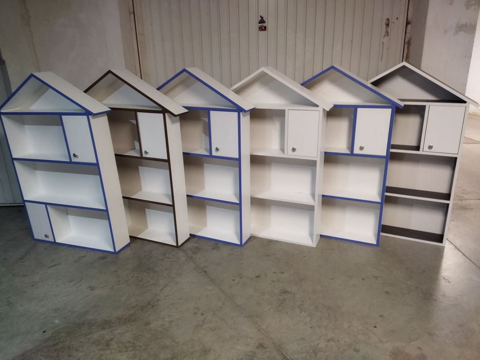Къщичка за кукли, библиотека, къщичка за книги ,етажерка,детска стая