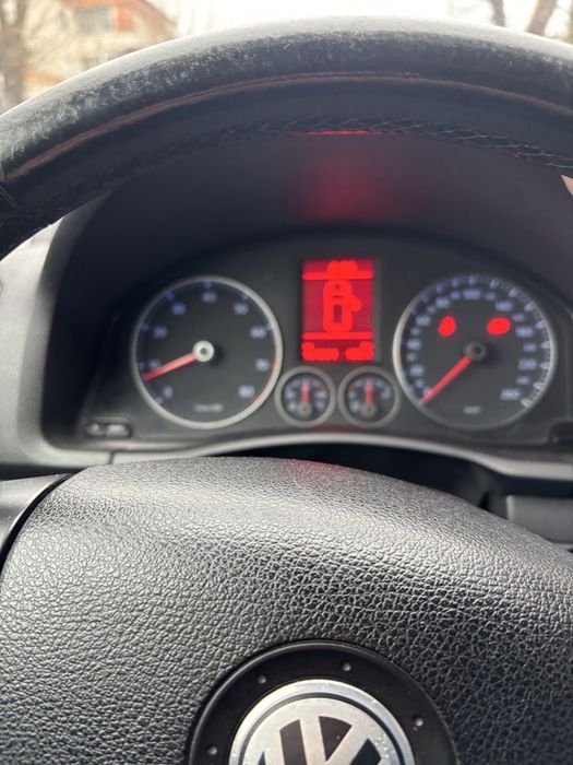Volkswagen golf 5