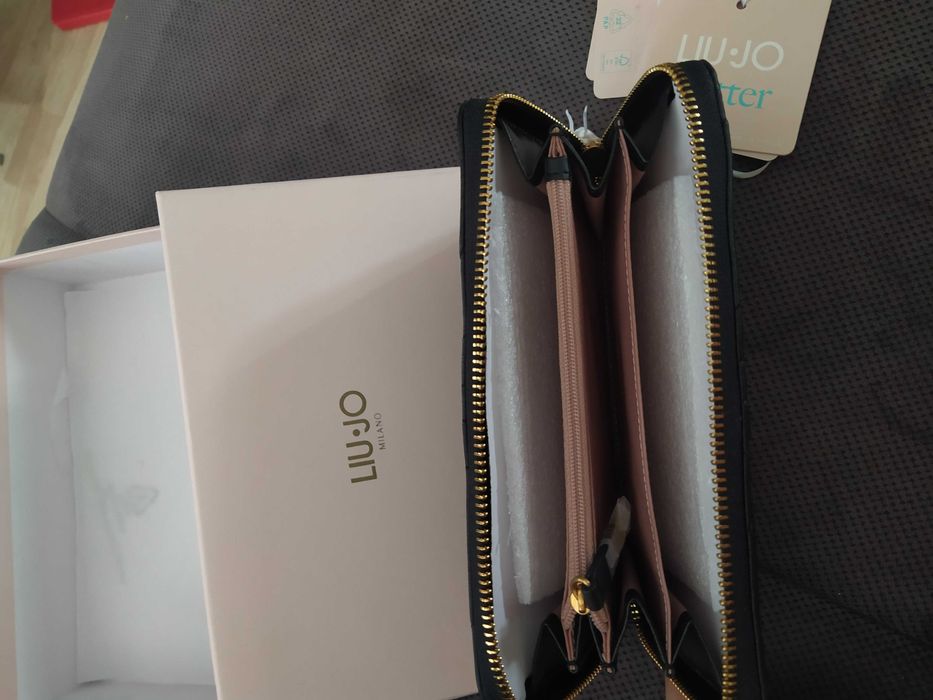 Дамски портфейм Liu Jo