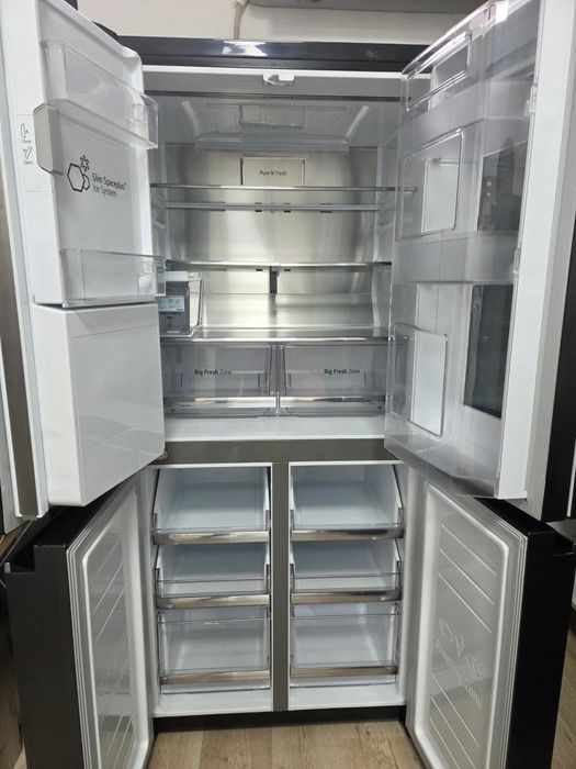 Хладилник  LG InstaView