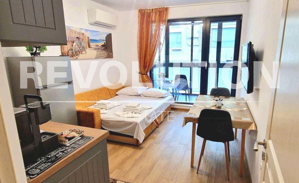 Дава се под наем Двустаен апартамент в Варна, Център - 50 кв.м за 650 € - Снимка #3