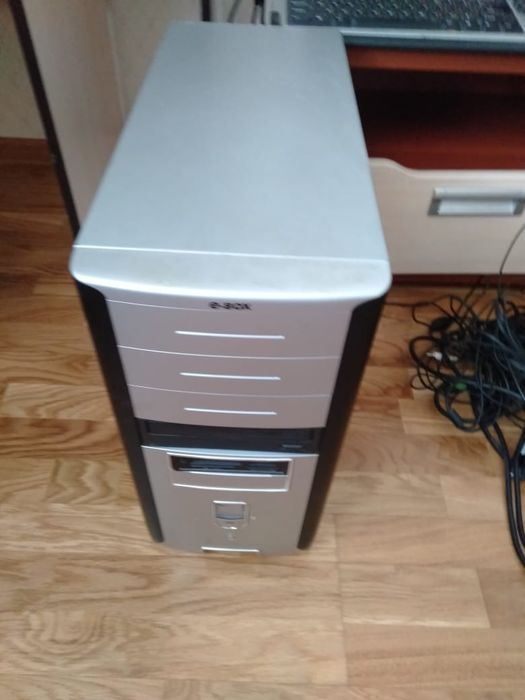 Продам компьютер