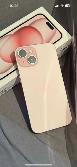 Продам IPHONE 15, 128ГБ, 90%