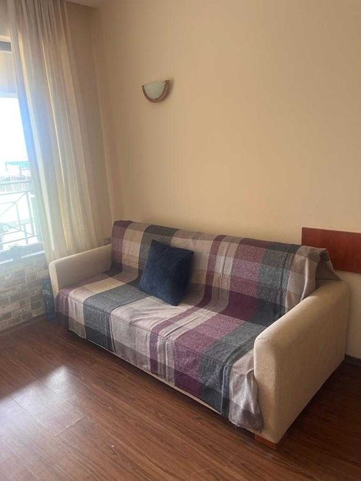 Дава се под наем Двустаен апартамент в Варна, Бриз - 85 кв.м за 400 € - Снимка #2