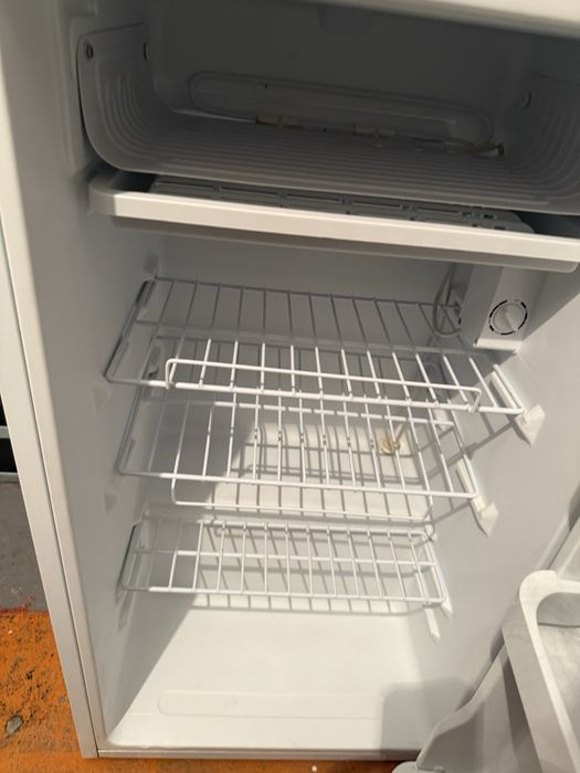 холодильник бирюса