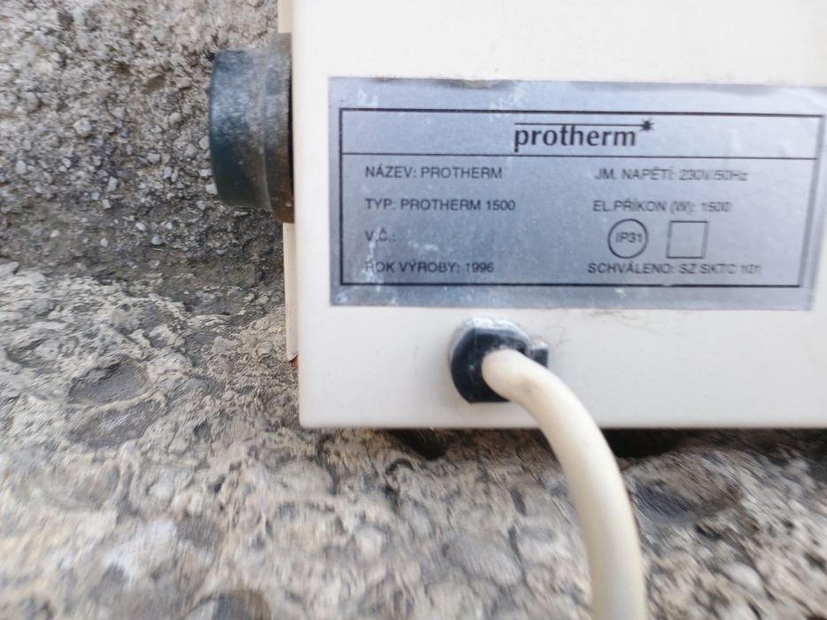 Продавам конвектор protherm 1500 w