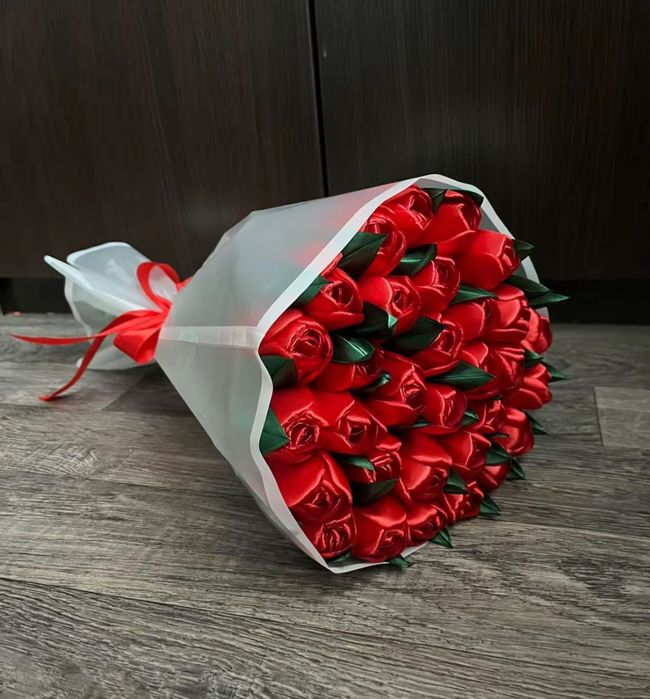 Цветы из атласной ленты