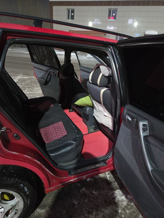 Toyota KarinaE. универсал 1995г