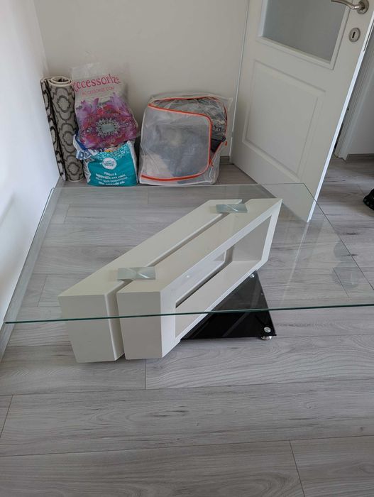 Măsuță cafea din sticlă