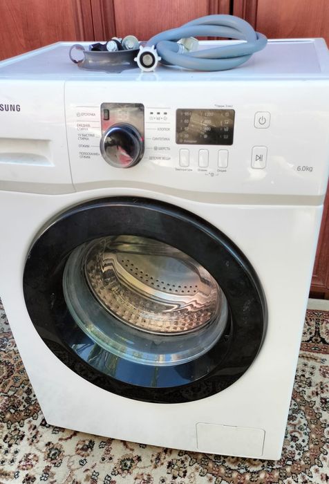 Срочно Samsung 6kg. 1200ob.