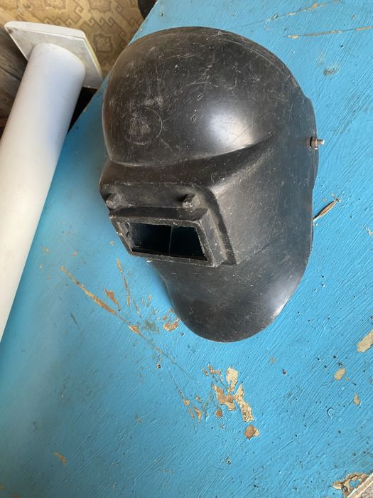 Каска для сварки 1000