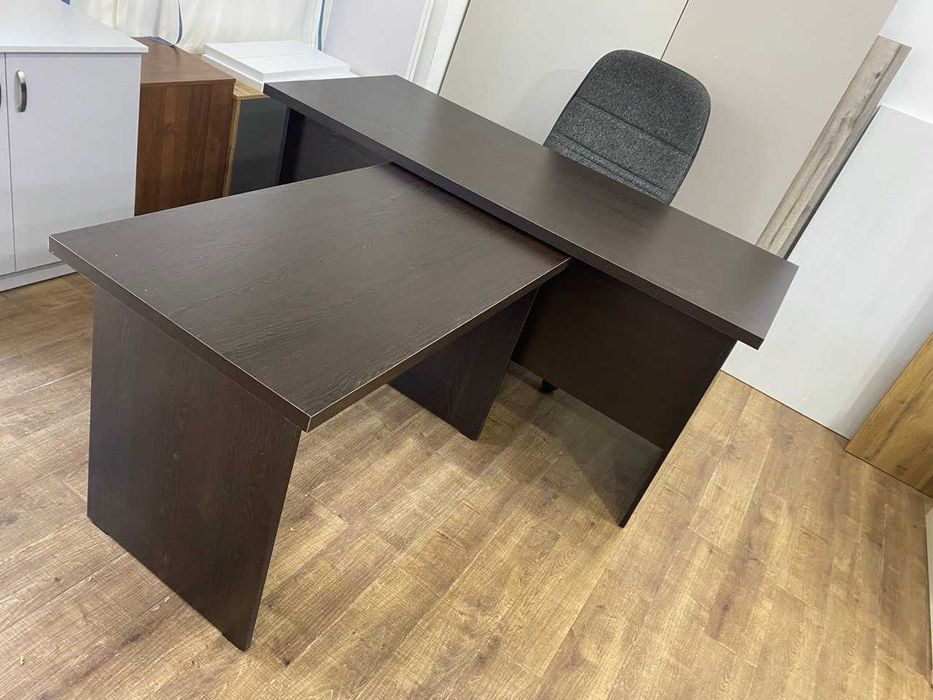 Письменный стол для руководителя