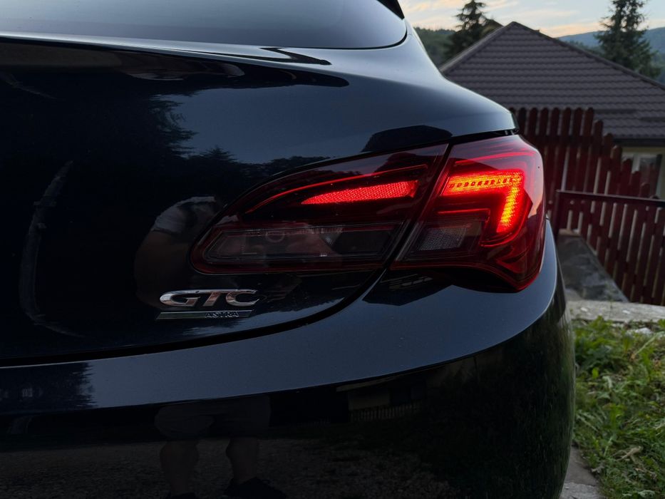 Astra GTC coupe( 1.6benzina-180cp)_proprietar