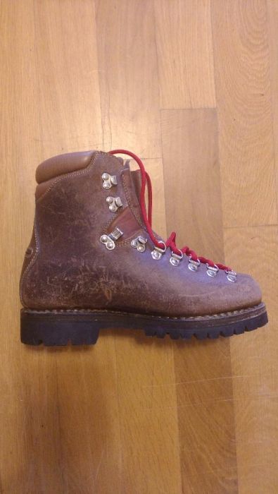 Vand bocanci tehnici de munte iarna Scarpa 41 Piele - NOI -  ASOLO TV