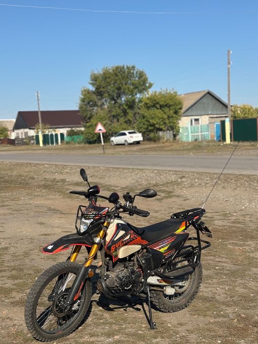 Мотоцикл Эндуро 250 куб