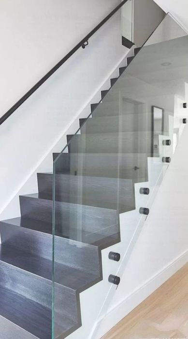 Перила для лестницы стеклянные