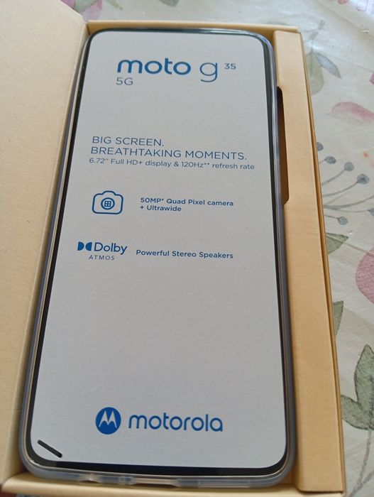 Moto g 35 чисто нов