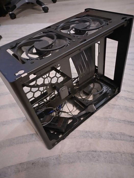 Carcasa Jonsbo A4 TG, mITX