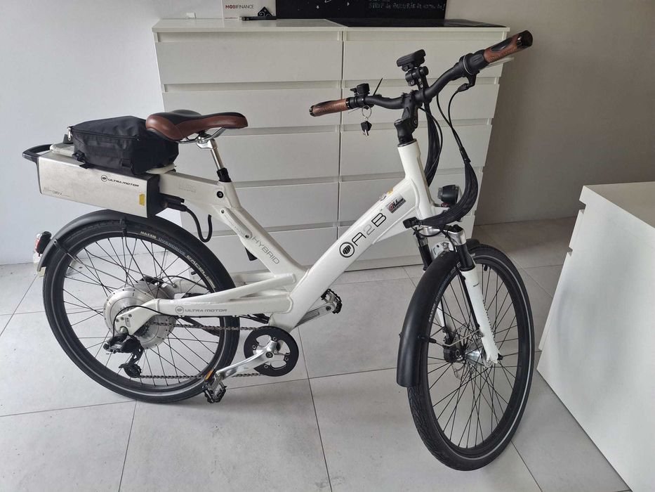 A2B Hybrid by Ultra Motor – E-bike premium retro-modern