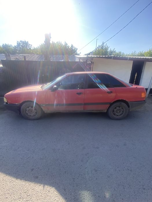 Продается Ауди 80 б3