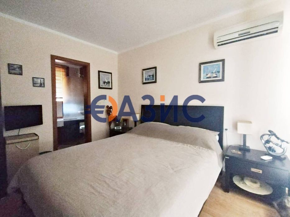Продава се Тристаен апартамент в к.к. Слънчев бряг - 100 кв.м за 1295 €/кв.м - Снимка #4