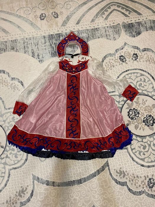 Национальные платье