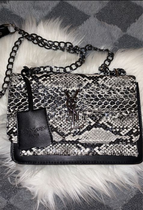 Geanta Yves Saint Laurent