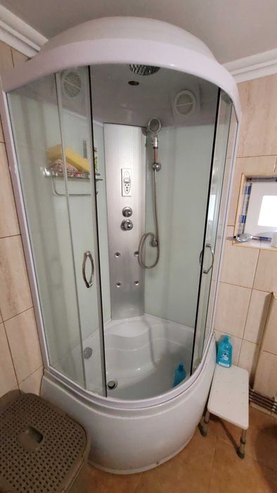 Cabina dus cu hidromasaj