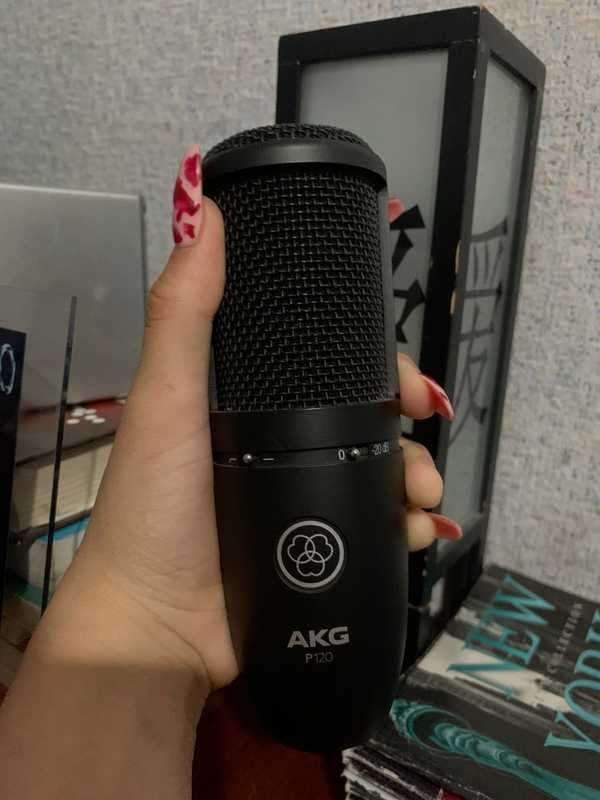 akg p104 как подключить к телефону