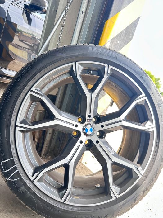 Диски с резиной Pirelli 275/40 R21