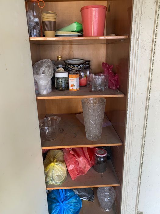 Шфанер сотилади олдин чикан  бакуват ва жуда кенг